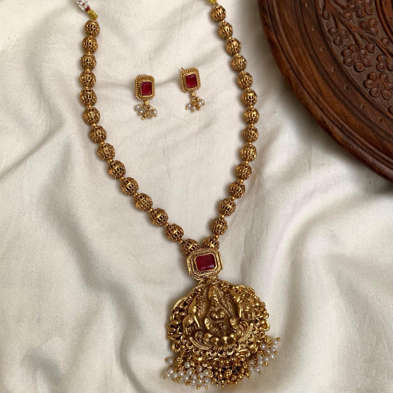 Lakshmi mini haram