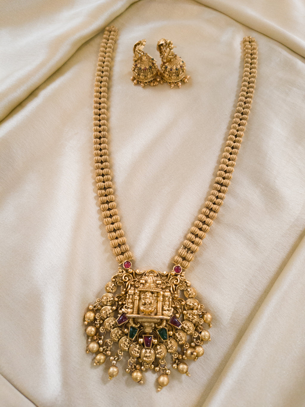Temple pendant heavy long haram