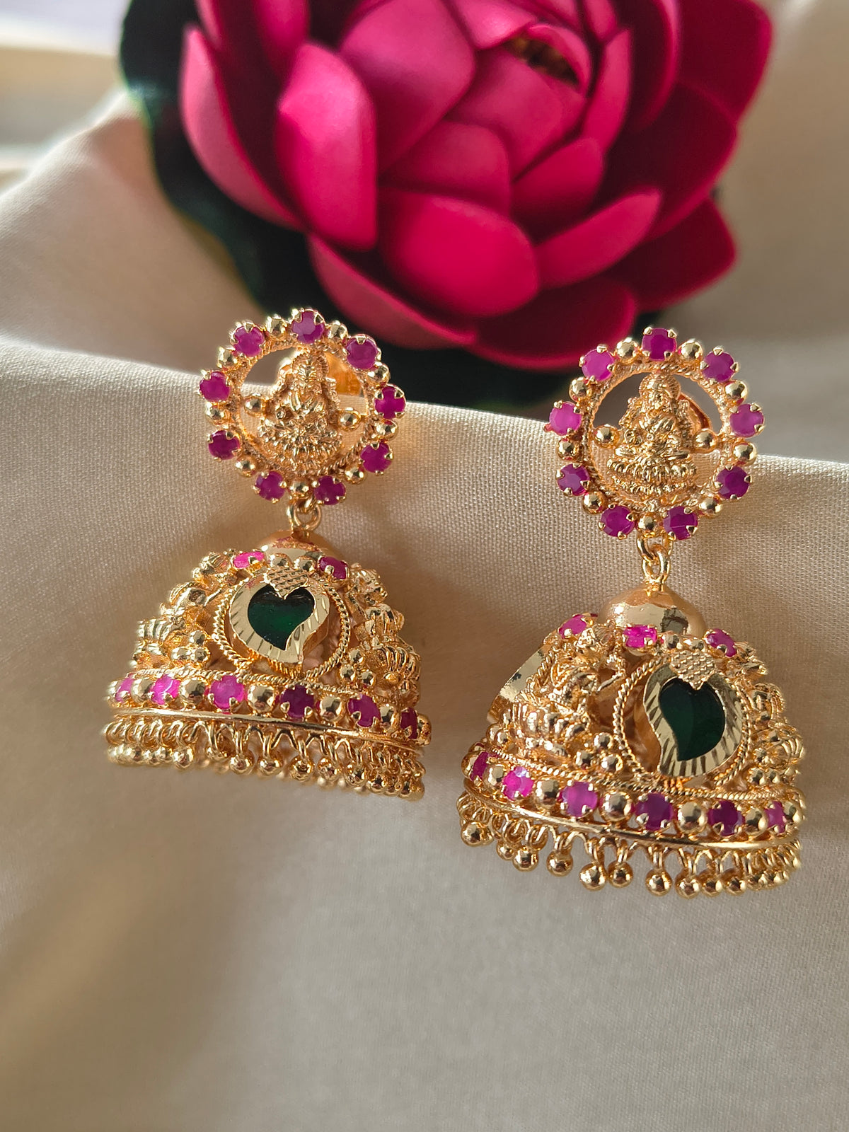 Manga jhumka gold plated ( heavy)