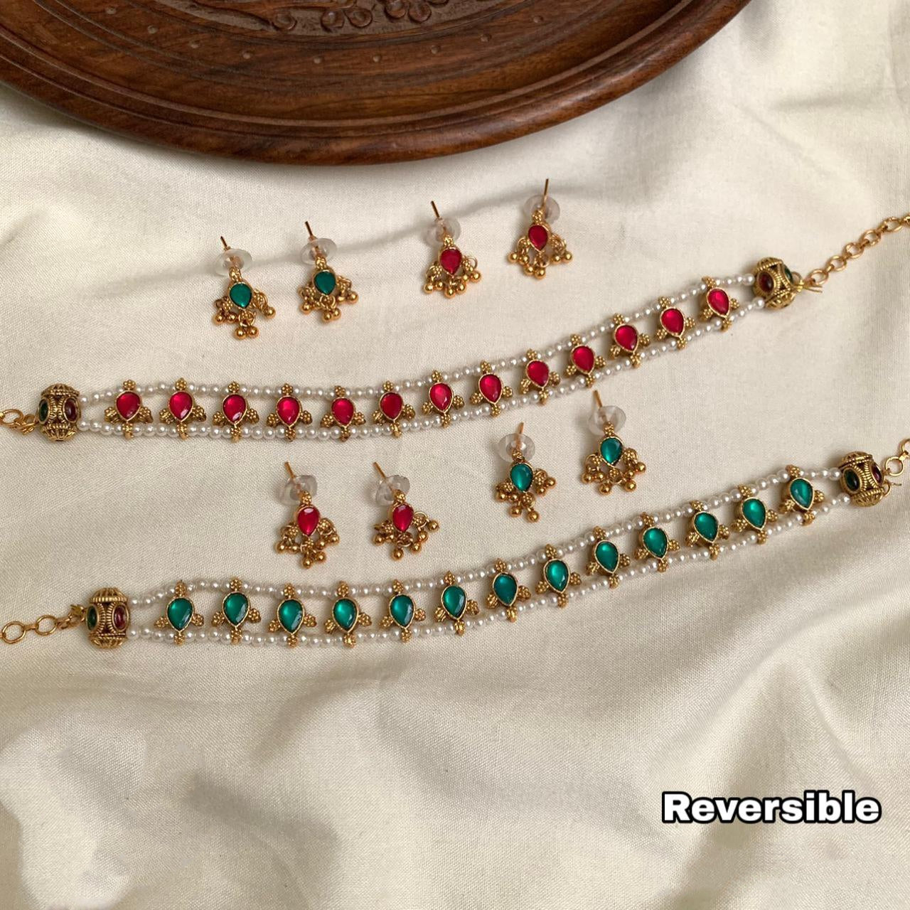 Pearl chocker reversible