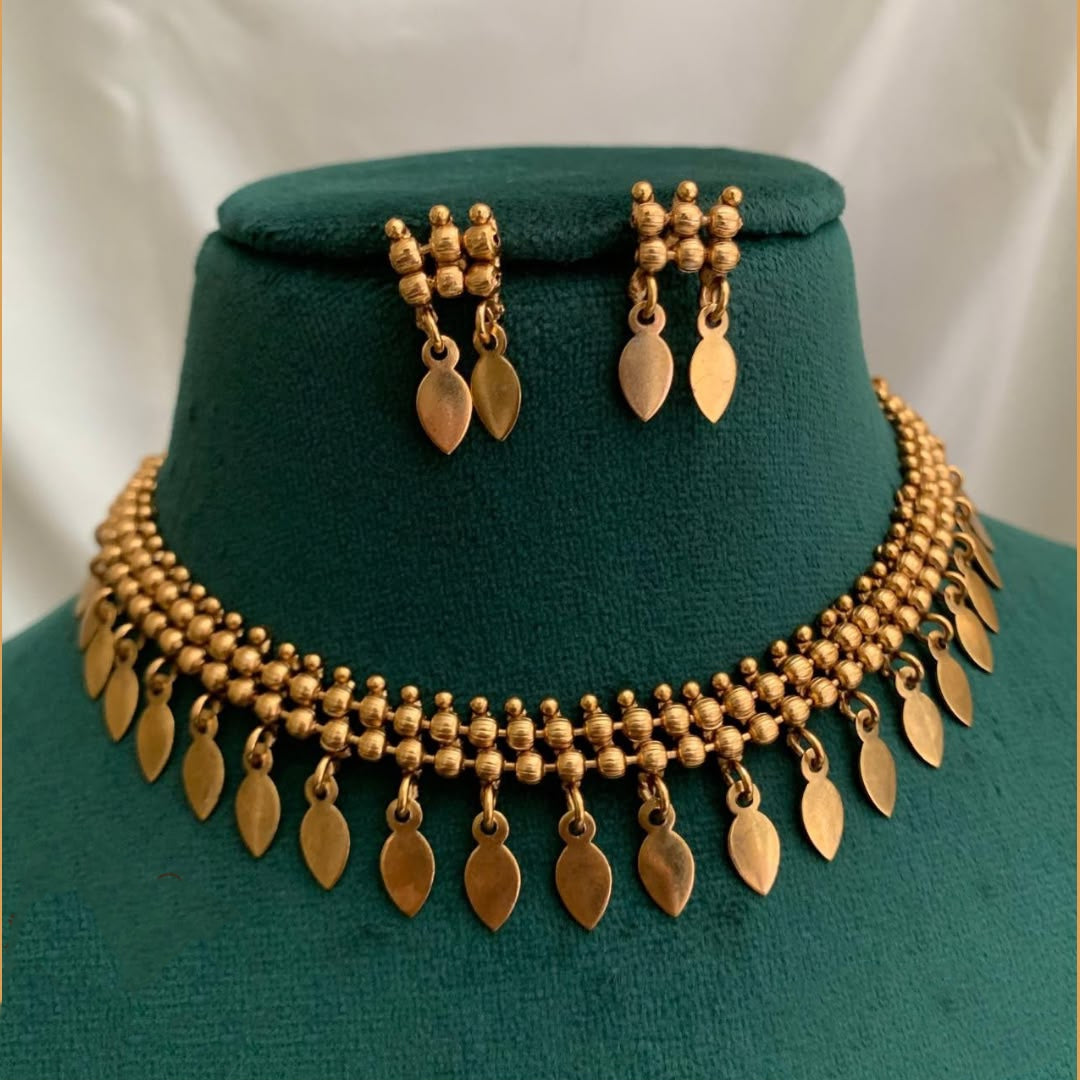 Elakathali necklace