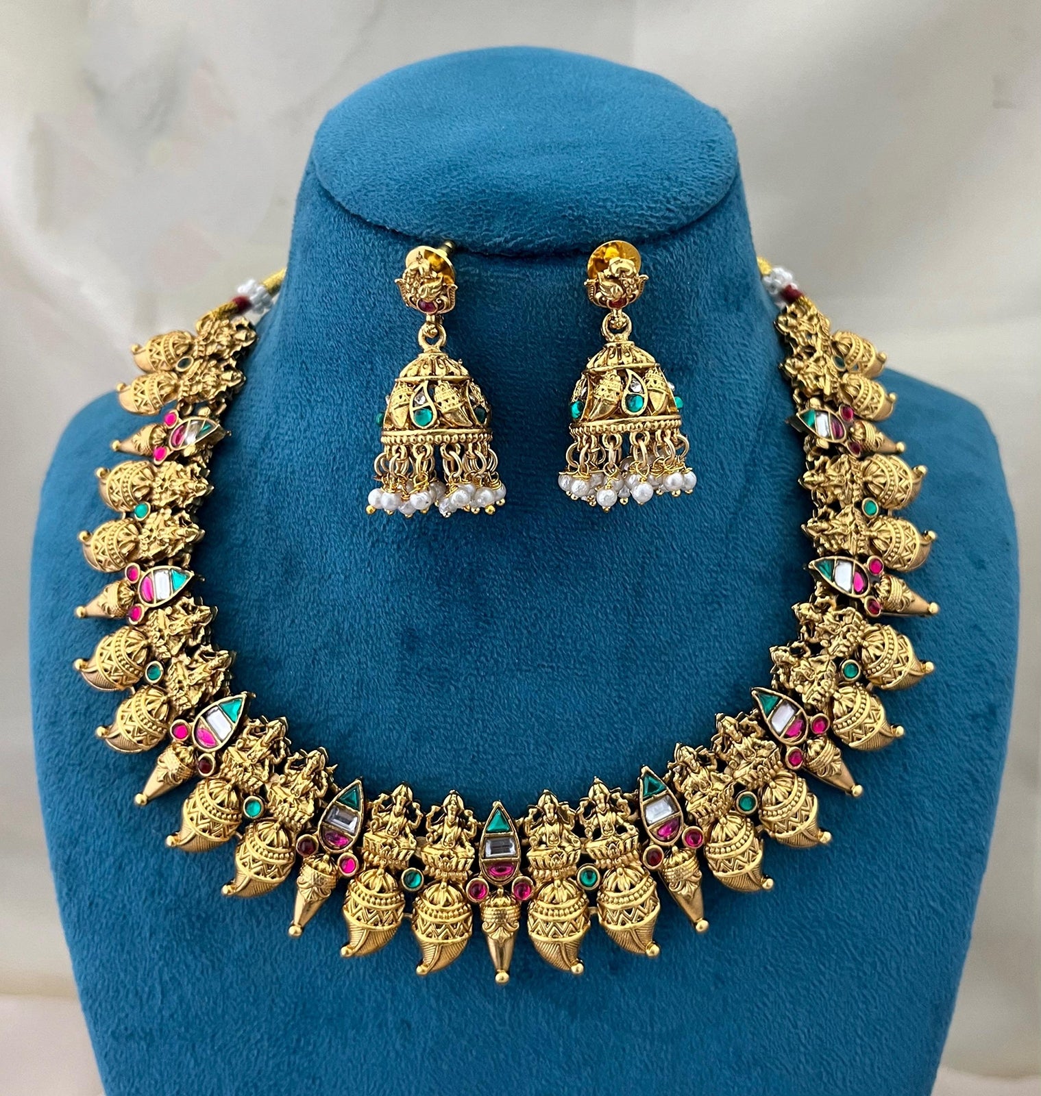 Ahana necklace