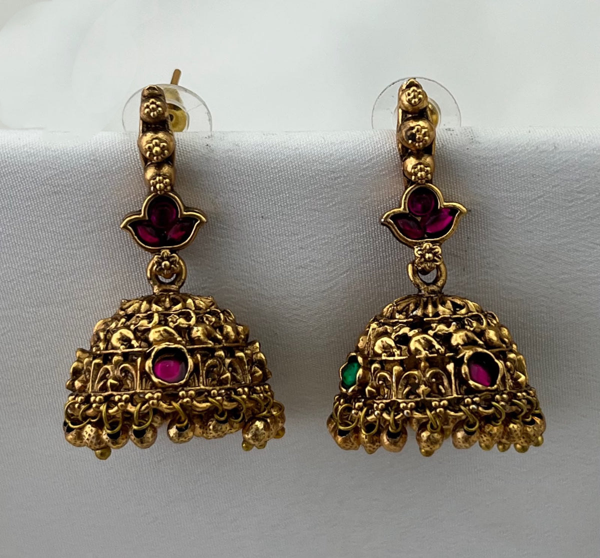 Varnika jhumka 1