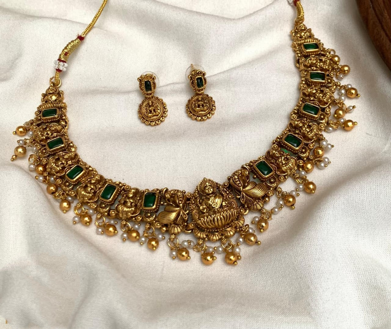 Aishwarya Lakshmi temple necklace