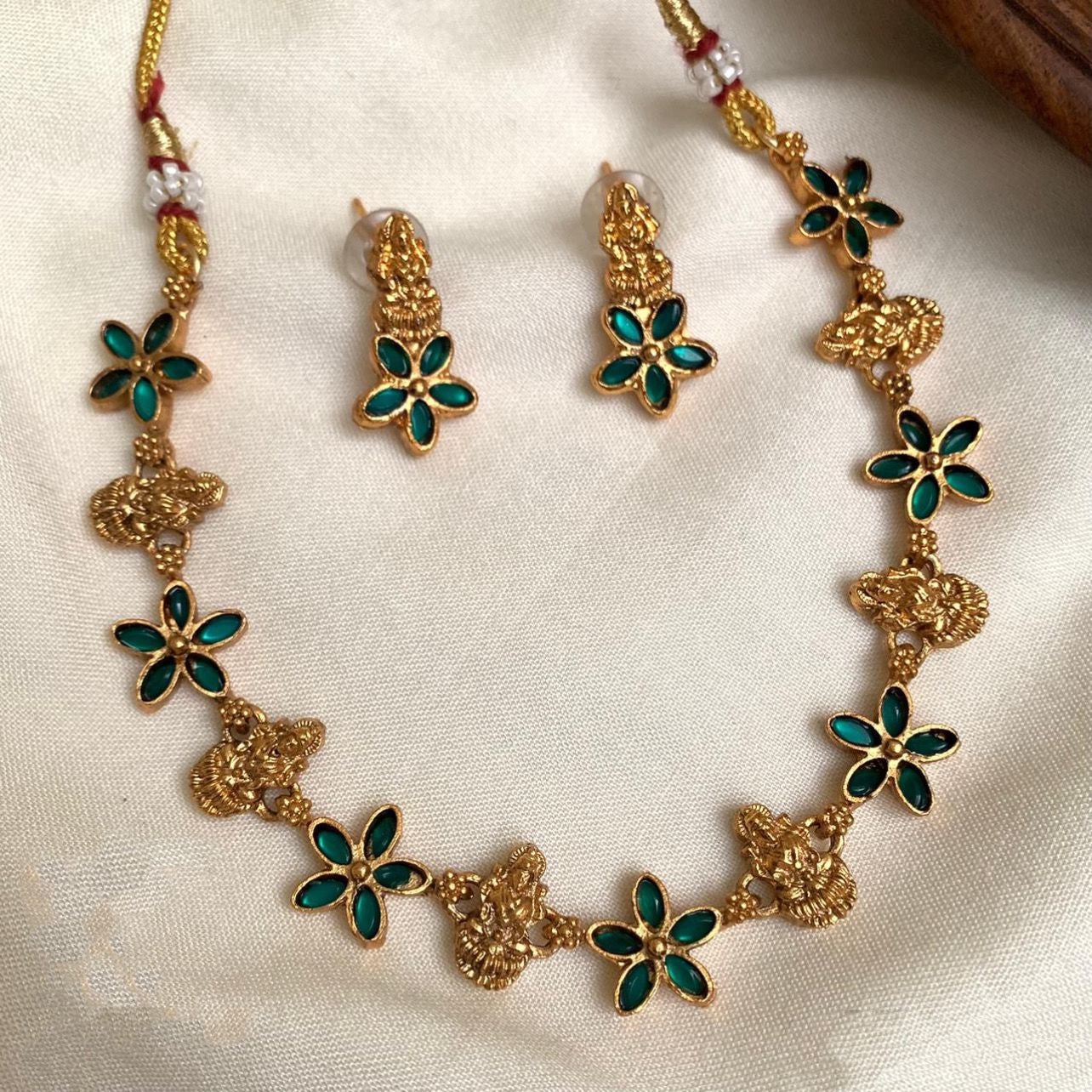 Flower x lakshmi necklace
