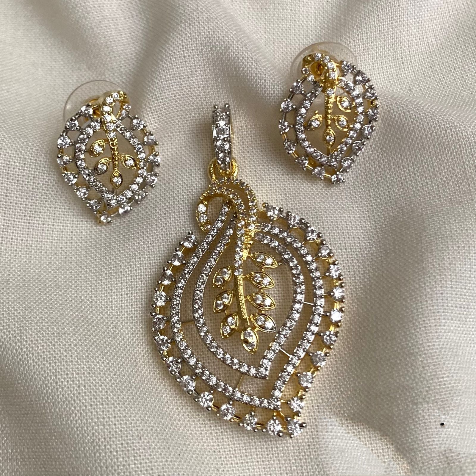 Diamond replica set 2