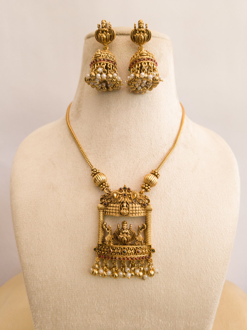 Rv-nk-106 Varalakshmi pendant chain necklace with Jhumka