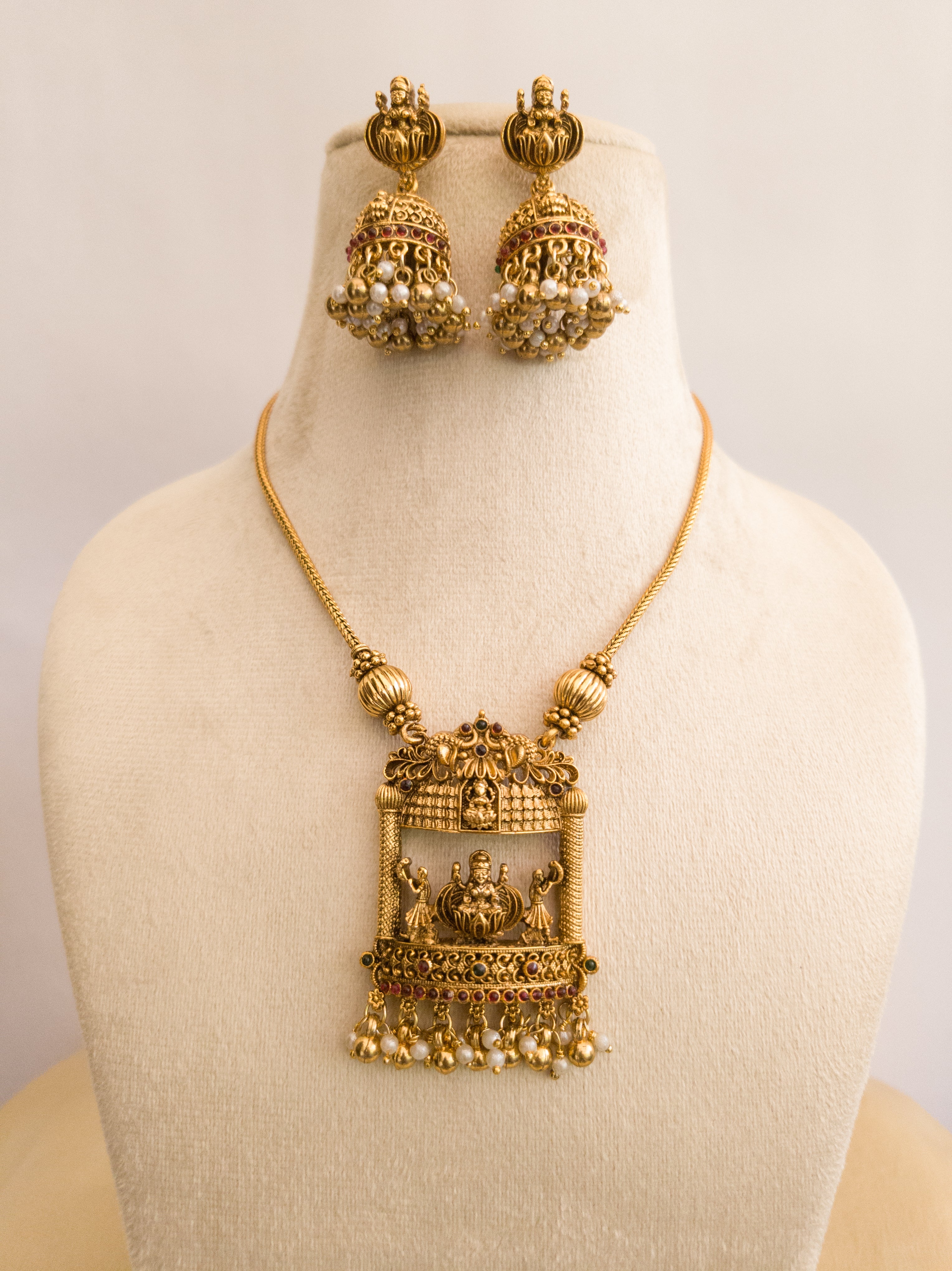 Rv-nk-106 Varalakshmi pendant chain necklace with Jhumka