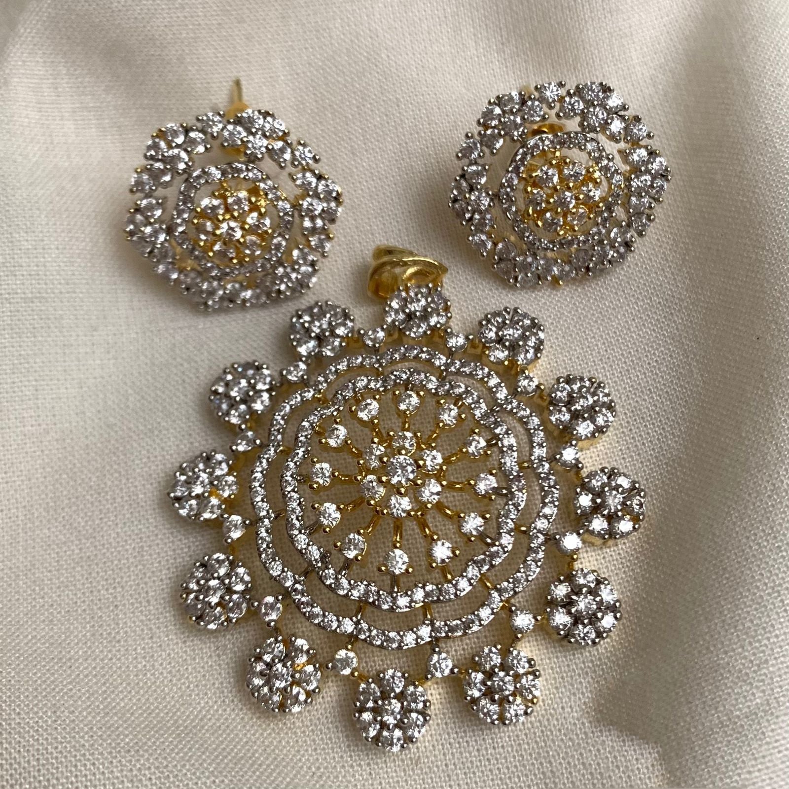Diamond replica pendant set 8